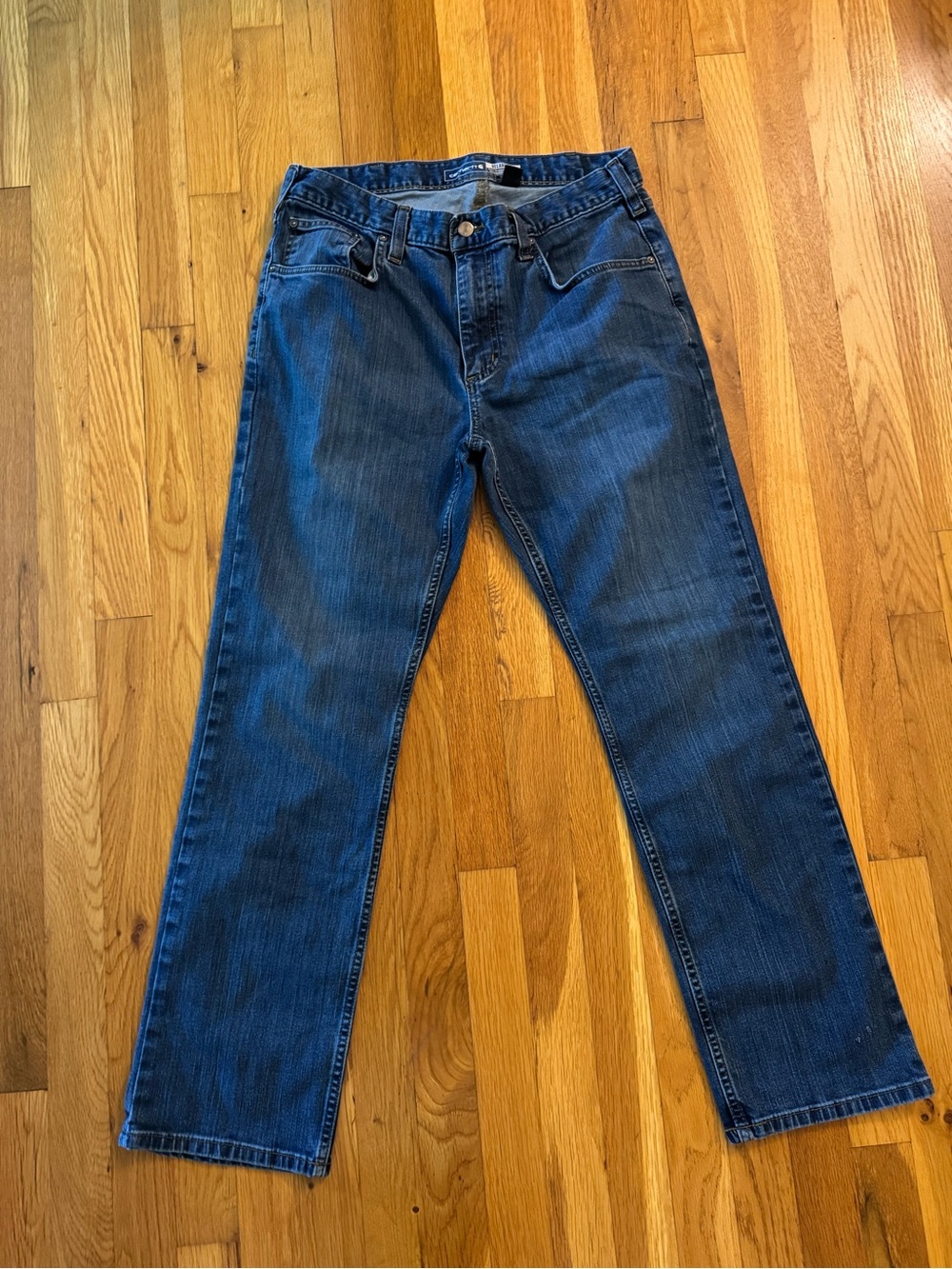 Carhartt Men's Relaxed Jeans in Dark Blue Denim